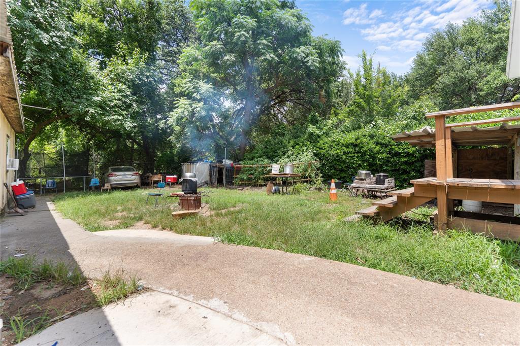 Labarba James - Residential