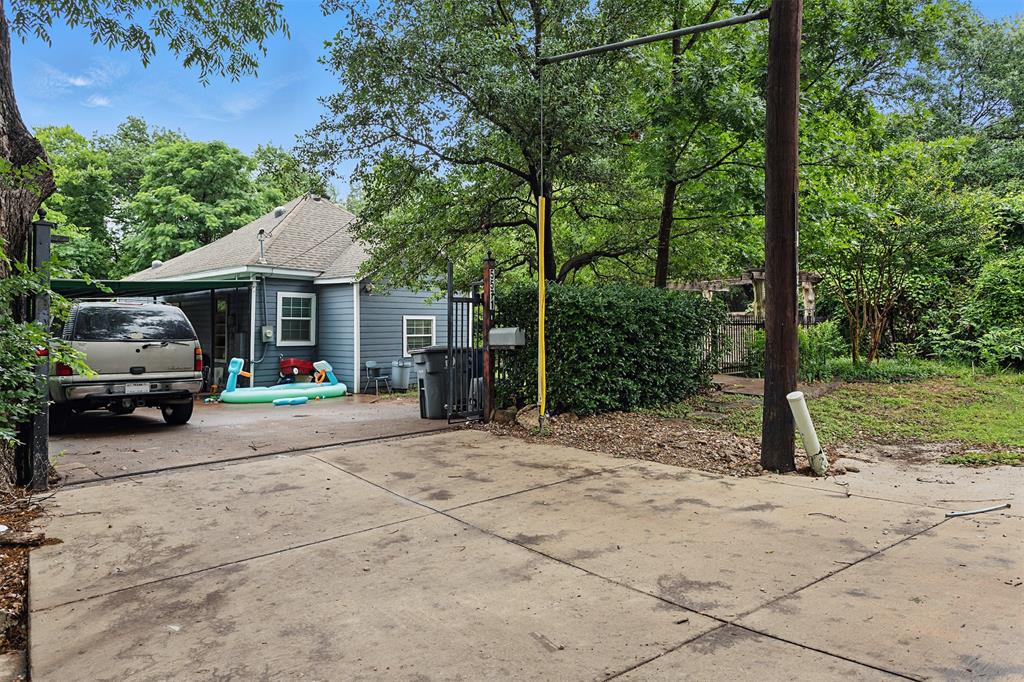 Labarba James - Residential