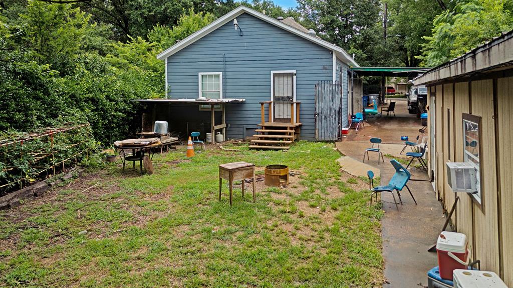 Labarba James - Residential