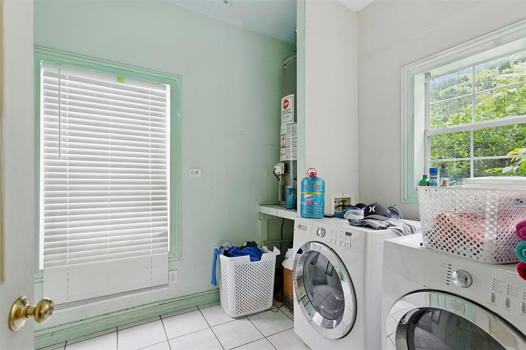 Labarba James - Residential