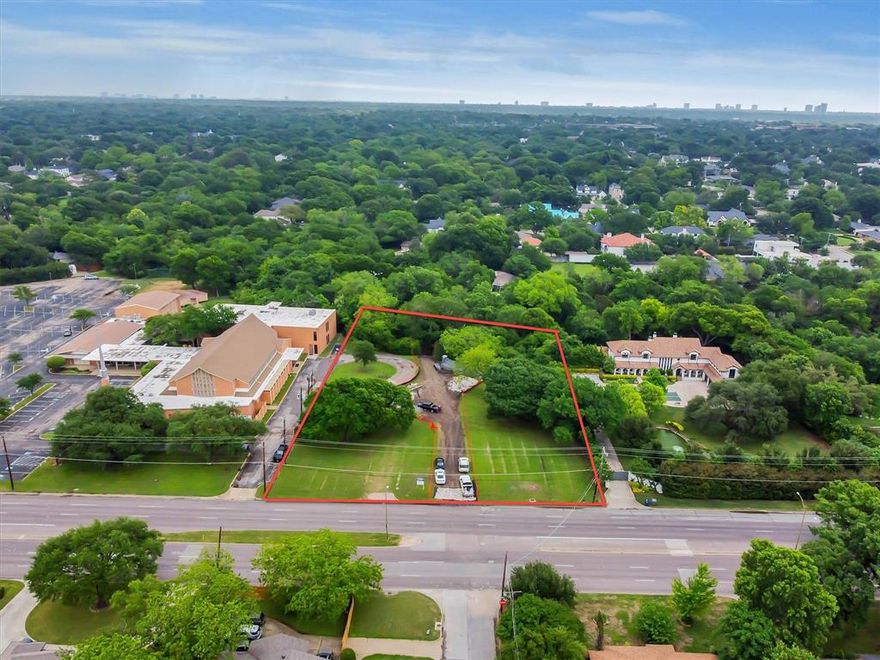 Rare 1.595 acre homesite ideal for a custom luxury residence or multi-generational estate. This expansive tract offers exceptional privacy, mature trees, and a wide building envelope suitable for a large single-family home, guest quarters, pool, outdoor living, and more. R-16 zoning supports residential construction with generous setbacks and design flexibility.  Located minutes from top Dallas amenities including NorthPark Center, Preston Hollow Village, private schools, dining, and major thoroughfares. 

Bring your architect and builder—opportunities of this size and location are increasingly limited in Dallas.