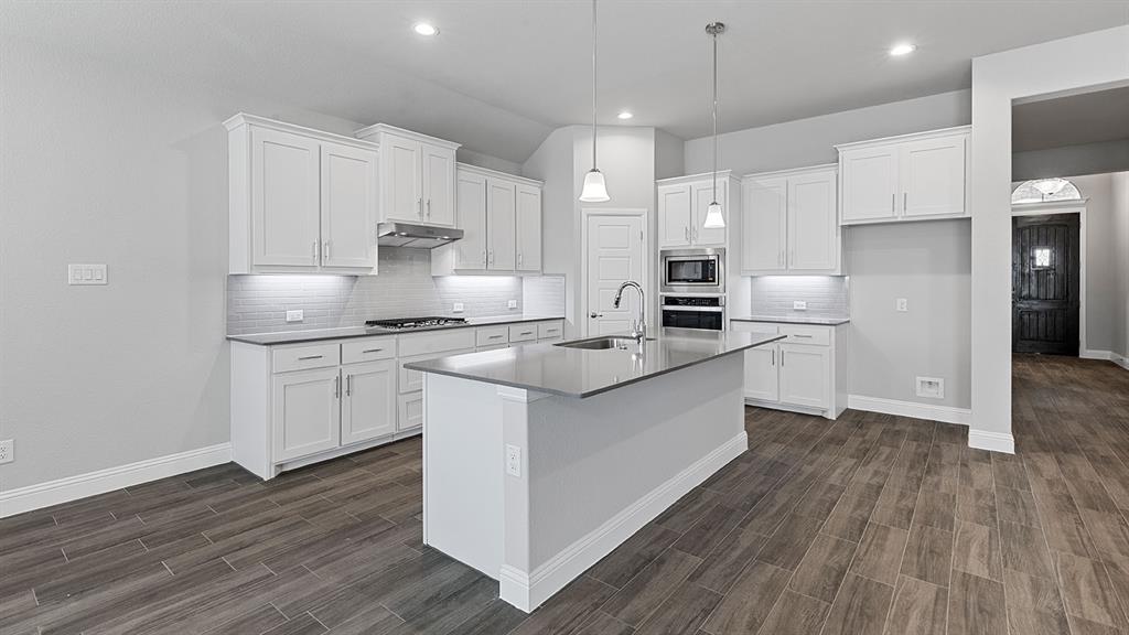11305 ORCHARD Lane
