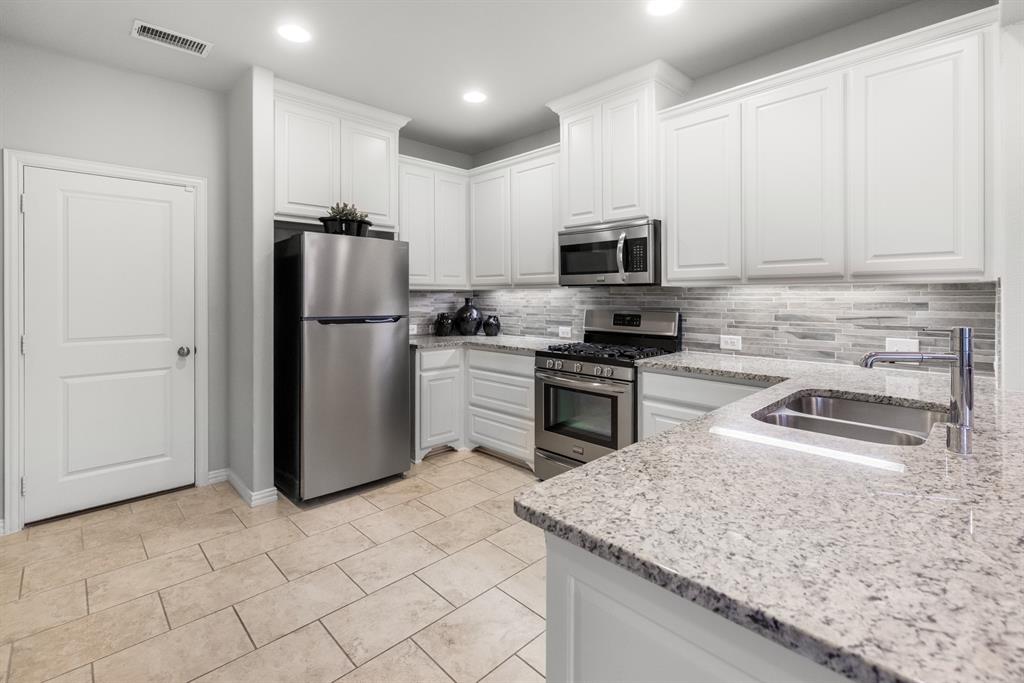 3947 Cascade Sky Drive