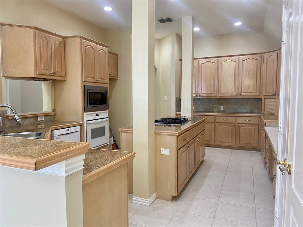 Highland Ridge I - Residential Lease