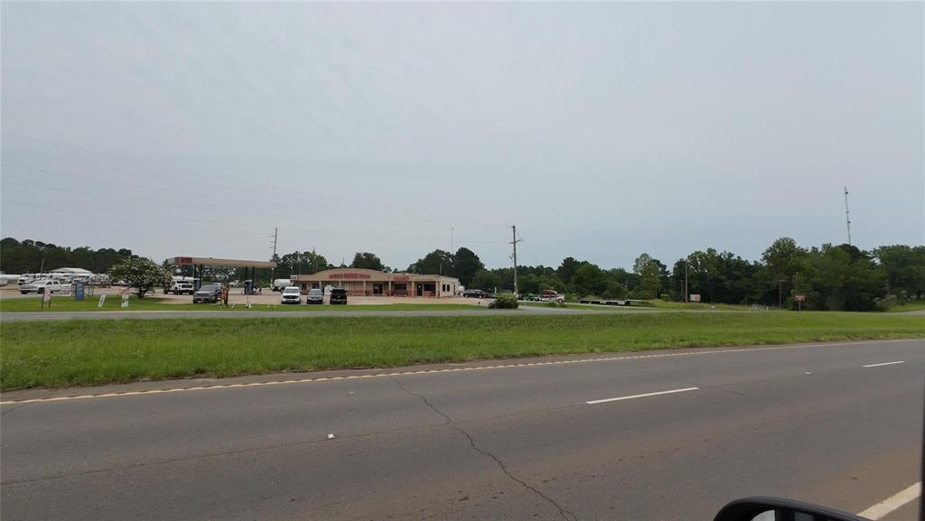 6511 Highway 80