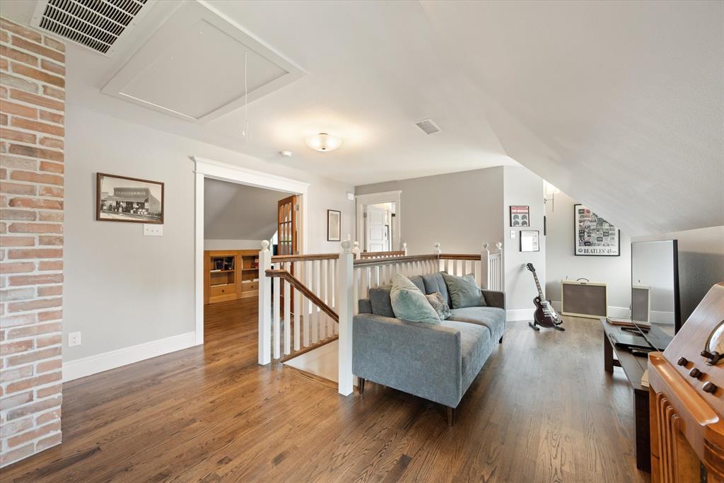 GE Hurst - Residential