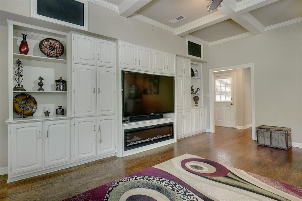 Springpark Central 10 Rev - Residential