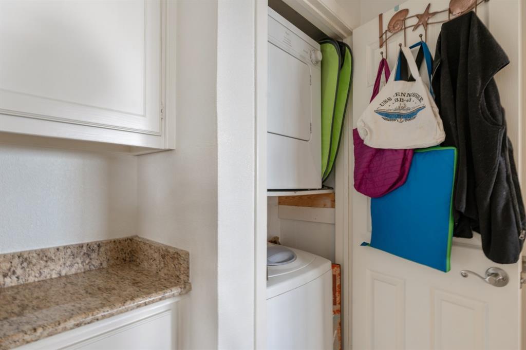 Life Scape Condos - Residential