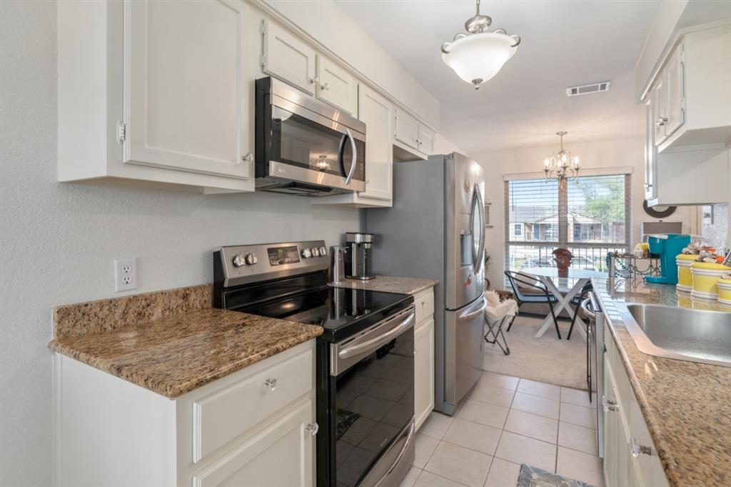 Life Scape Condos - Residential