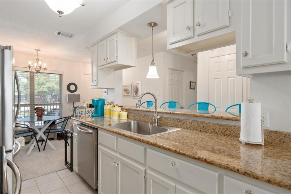 Life Scape Condos - Residential