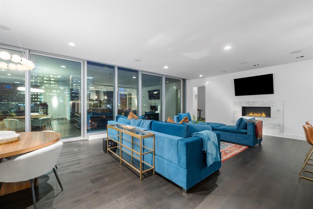 Bleu Ciel Condo - Residential