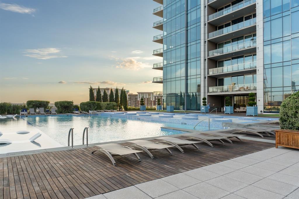 Bleu Ciel Condo - Residential