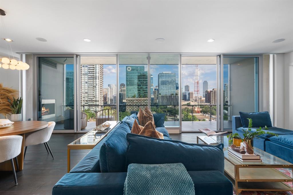 Bleu Ciel Condo - Residential