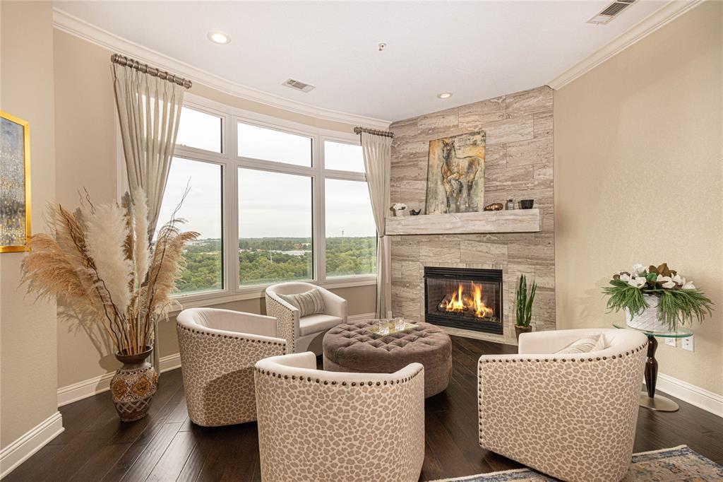 2801 Wexford Drive 905