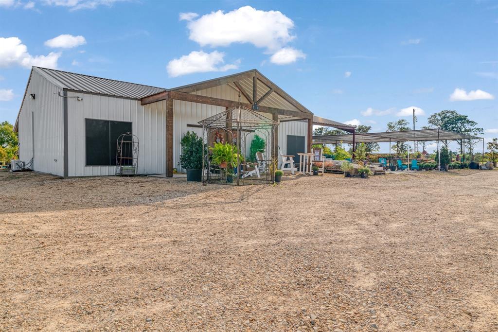 3258 E US Highway 82
