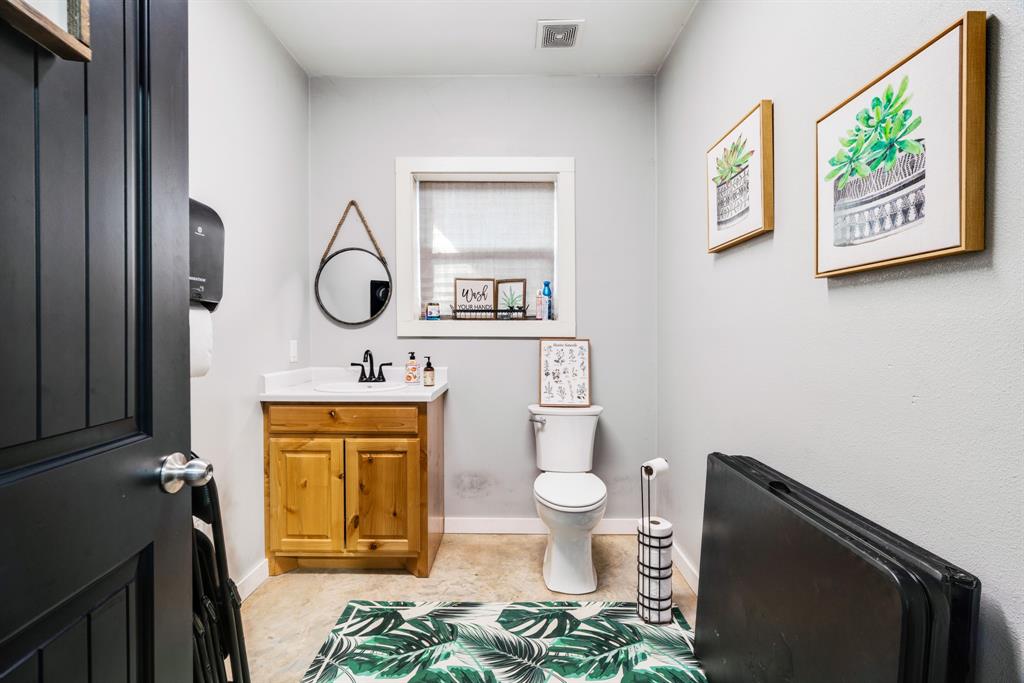 none - Commercial Sale