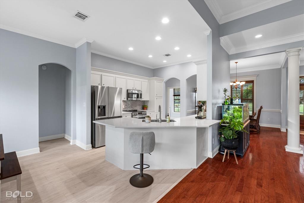 swan lake - Residential