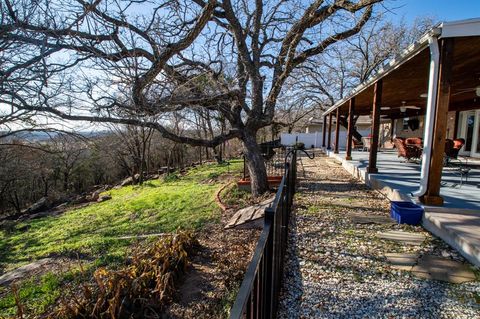 A home in Mineral Wells