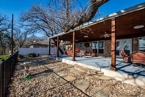 A home in Mineral Wells