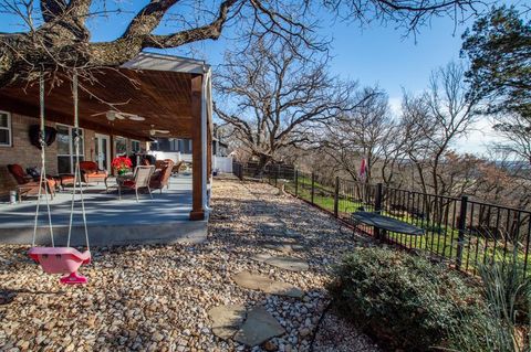 A home in Mineral Wells