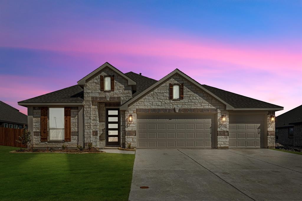 208 Shady Bank Way