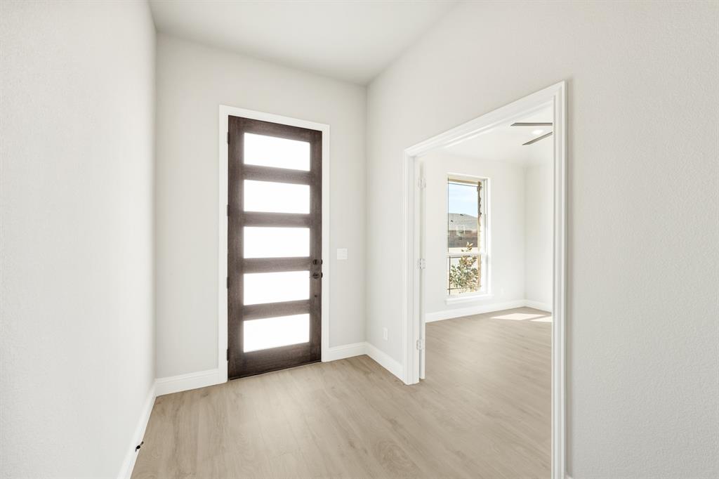208 Shady Bank Way