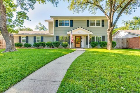 3210 Brincrest Drive Farmers Branch TX 75234