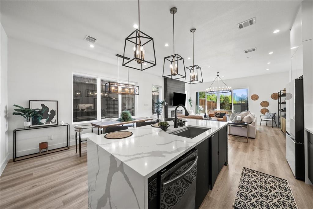 Clifton Place #2 - Residential