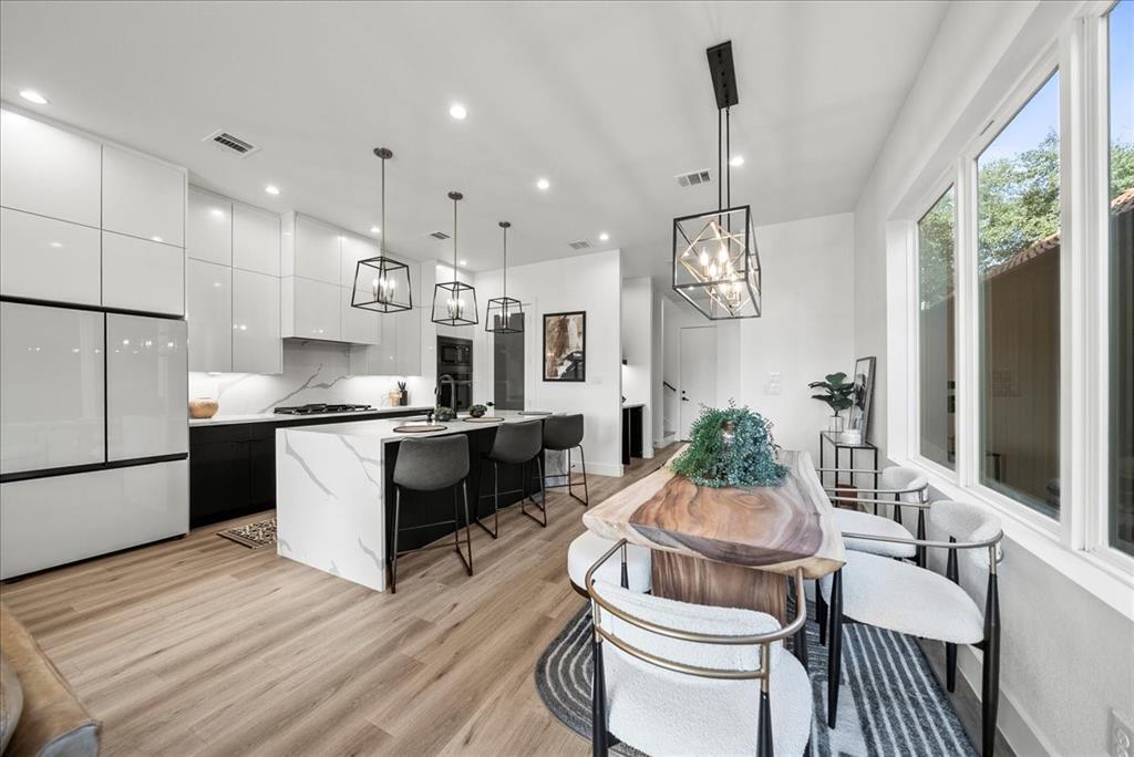 Clifton Place #2 - Residential