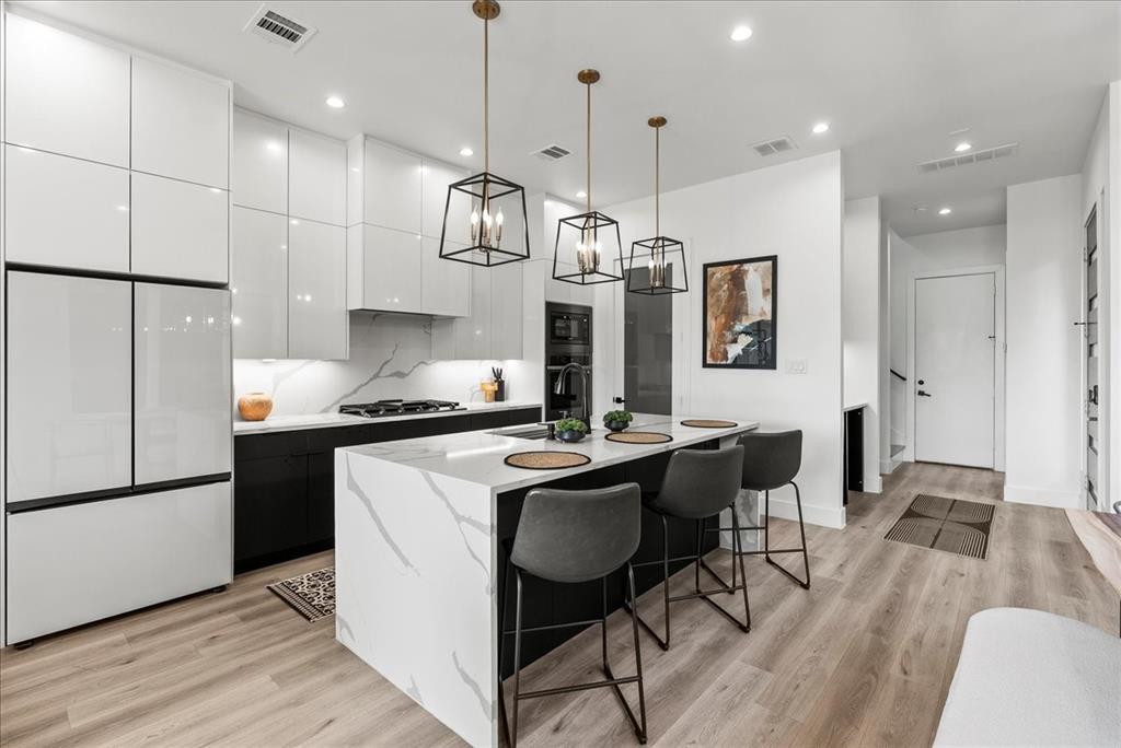 Clifton Place #2 - Residential