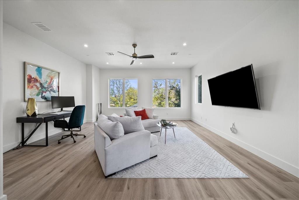 Clifton Place #2 - Residential