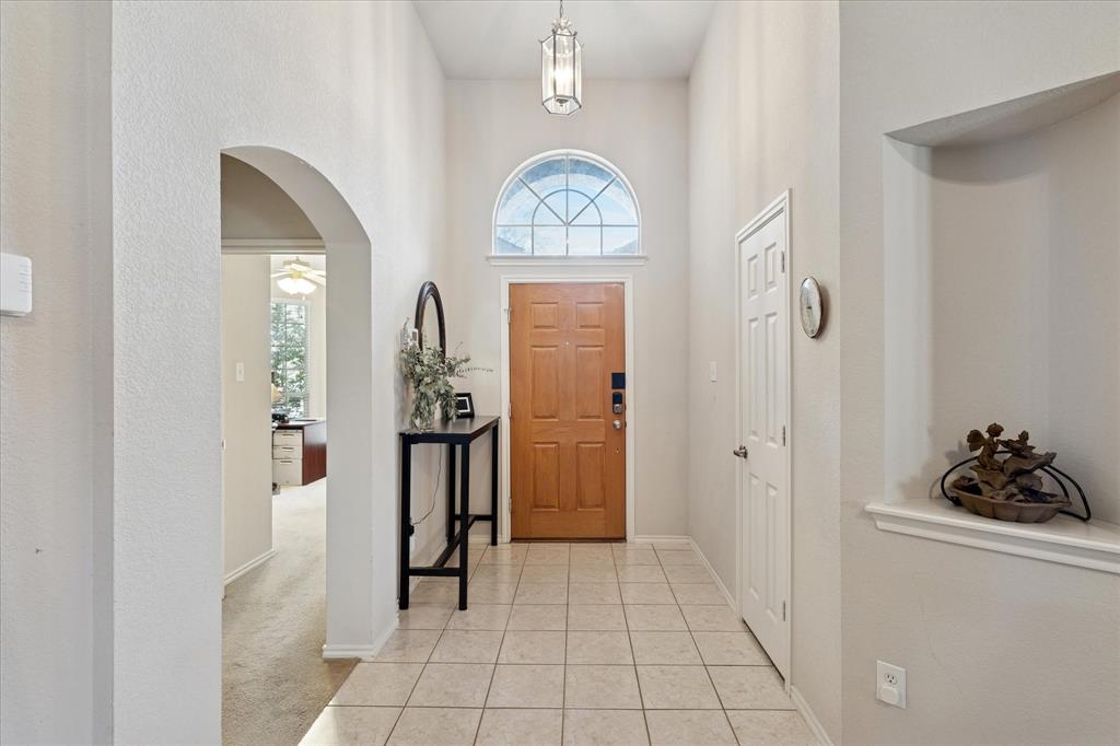 2329 Moccassin Lane