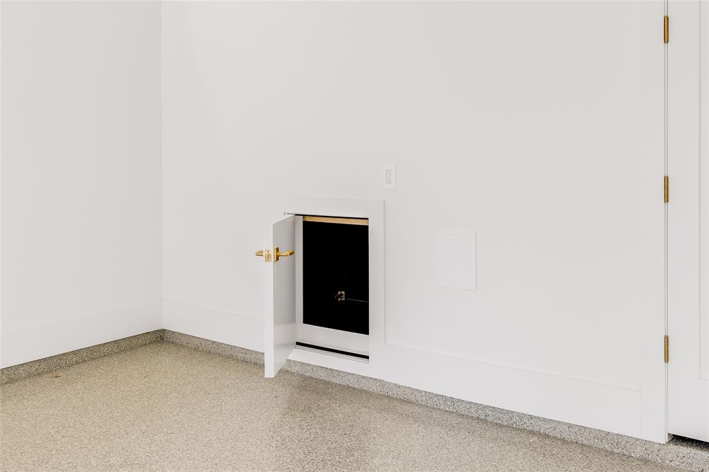 Bob-O-Links Downs - Residential