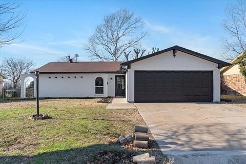 A home in Burleson