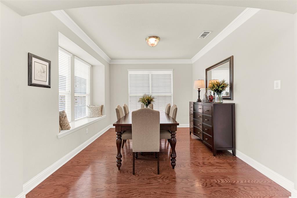 7105 TEAL CREST Drive