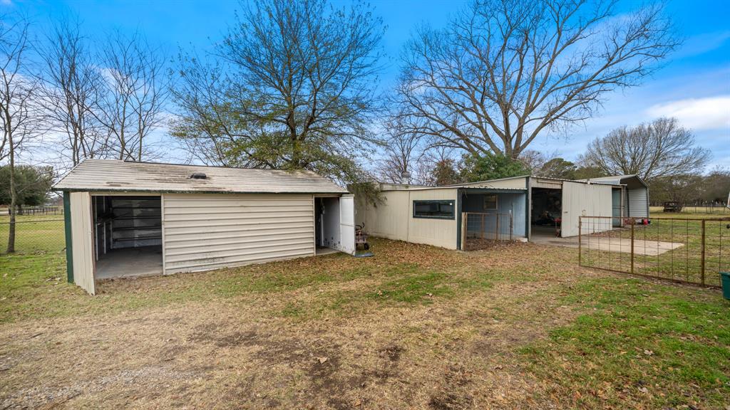 green b sanders - Residential