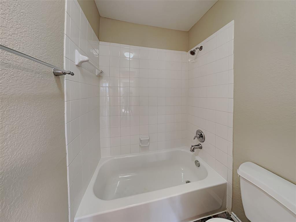 Travis Ranch Ph 3a - Residential Lease