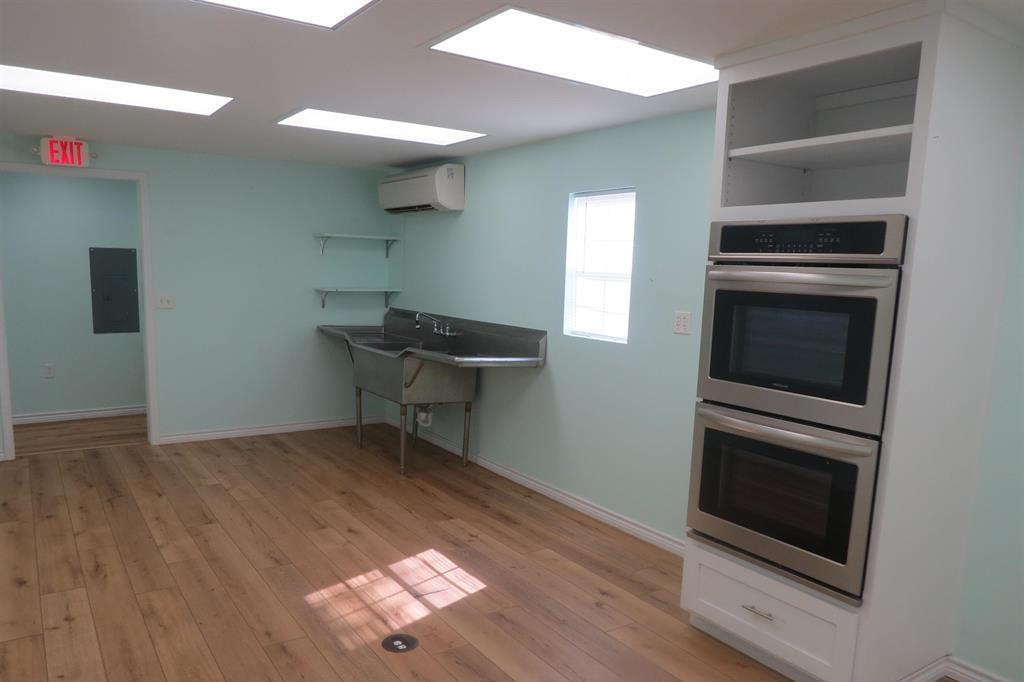 MINEOLa townsites - Commercial Sale