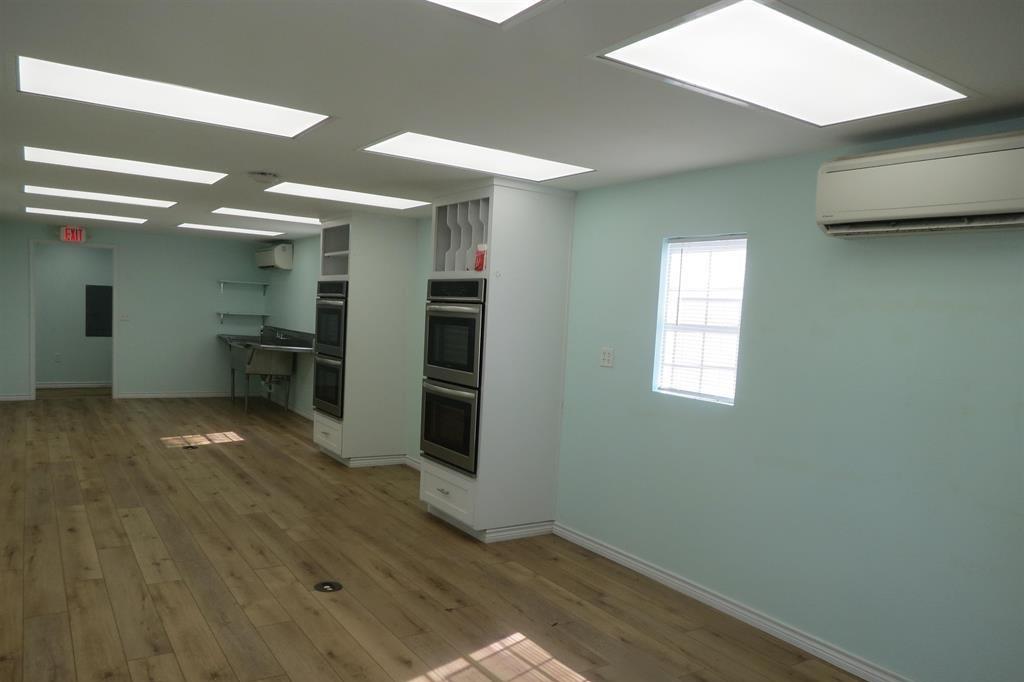 MINEOLa townsites - Commercial Sale