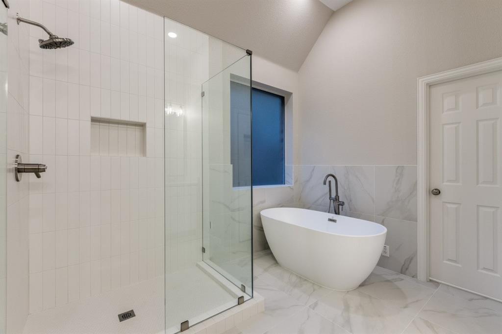 Turnbridge Manor Ph Three - Residential