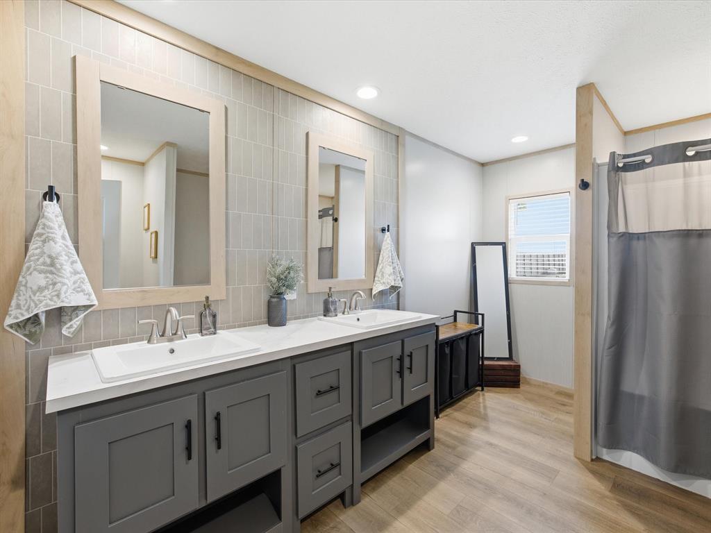 Mesa Ridge - Residential