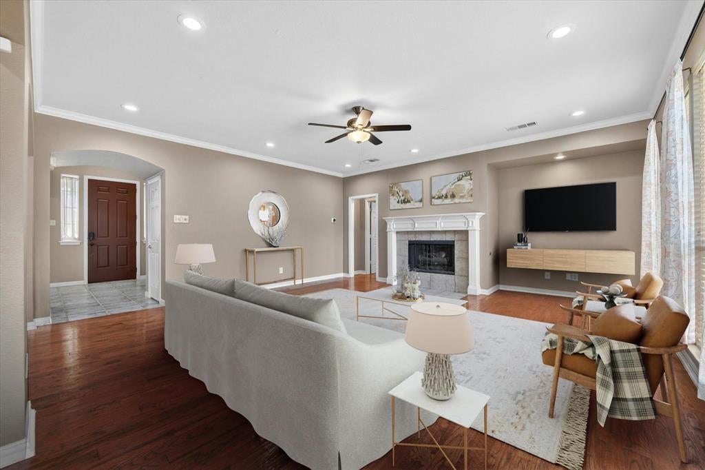 4233 Sandra Lynn Drive