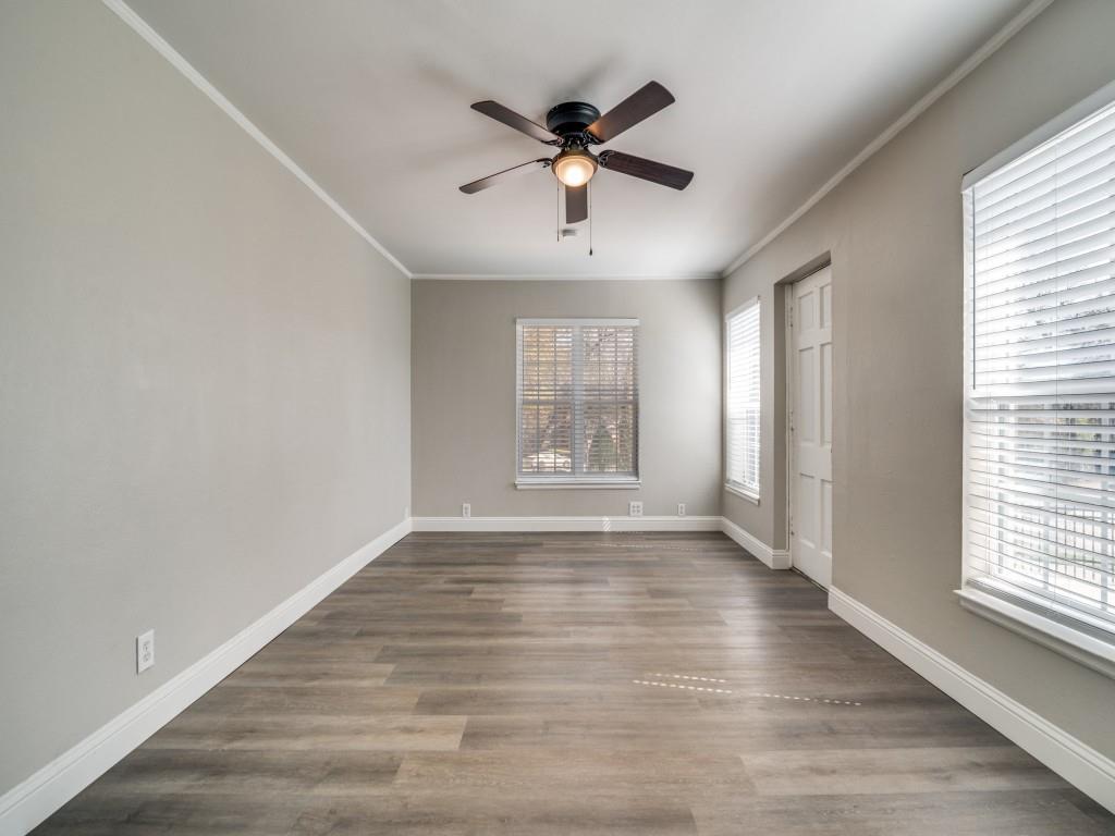 El Tivoli Place - Residential