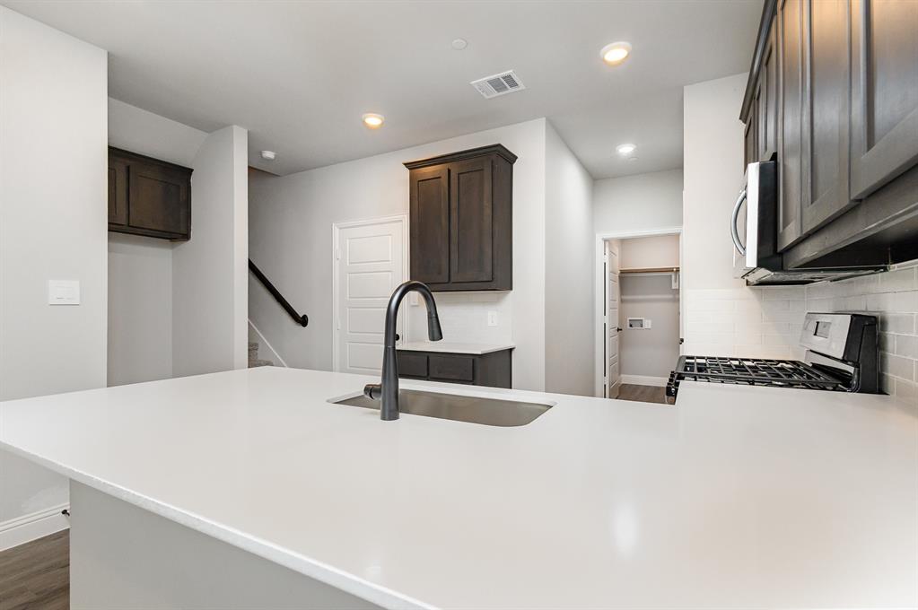 3608 Chaucer Trail