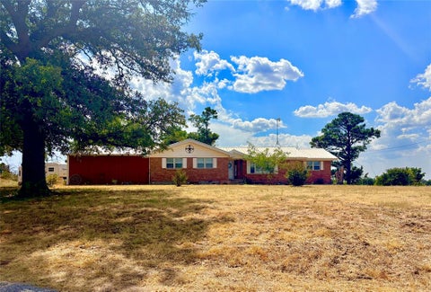 Photo of 325 Highway 2563, Eastland, TX 76448 (MLS # 21372633)