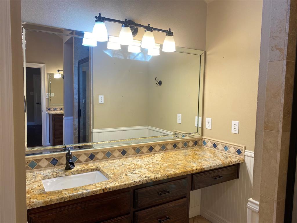 East Oaks ADDN PH 1 BLK C LOT 1 - Residential