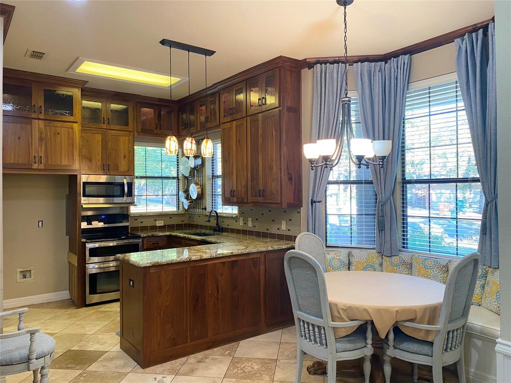 East Oaks ADDN PH 1 BLK C LOT 1 - Residential