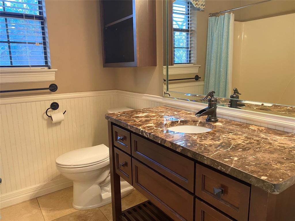 East Oaks ADDN PH 1 BLK C LOT 1 - Residential