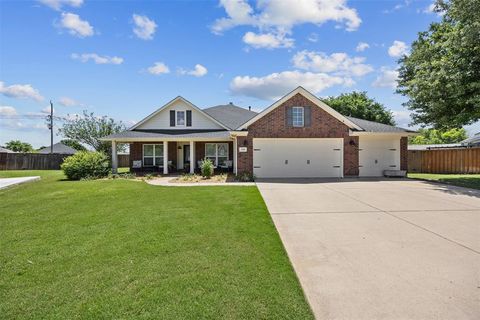 705 Eagle Court Mansfield TX 76063