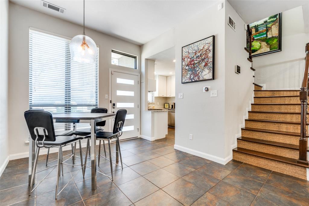 Avondale Oaks Condos - Residential